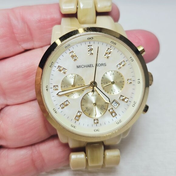 MICHAEL KORS Ladies Chronograph Women's Watch NEW BATTERY MK5217 - Picture 1 of 14